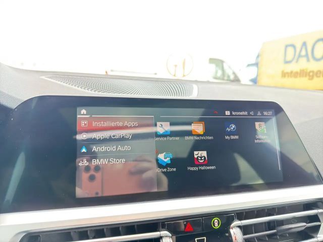 BMW 330 330e M-Sport Touring xDrive