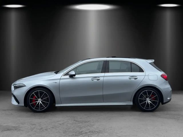 Mercedes-Benz A 35 AMG AMG Line