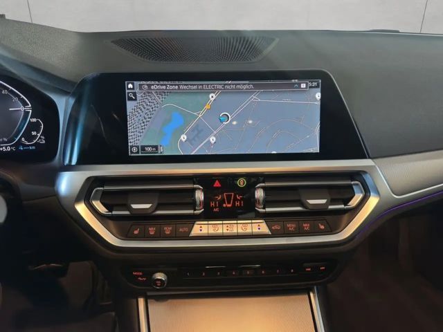 BMW 330 330e M-Sport Sedan