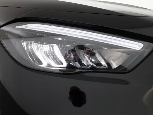 Mercedes-Benz GLA 180 Fernlichtass. Kamera