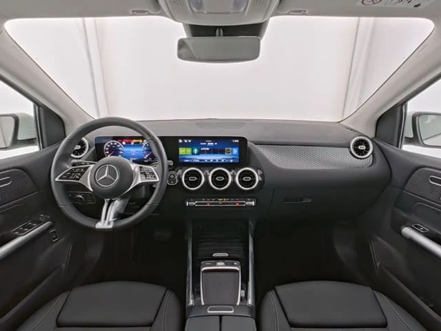 Mercedes-Benz B 200 Progressive