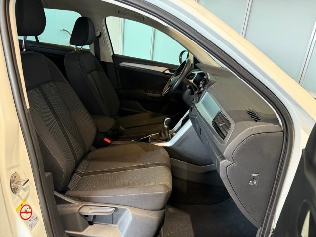 Volkswagen T-Roc 1 0 TSI Alarmanlage ACC LED