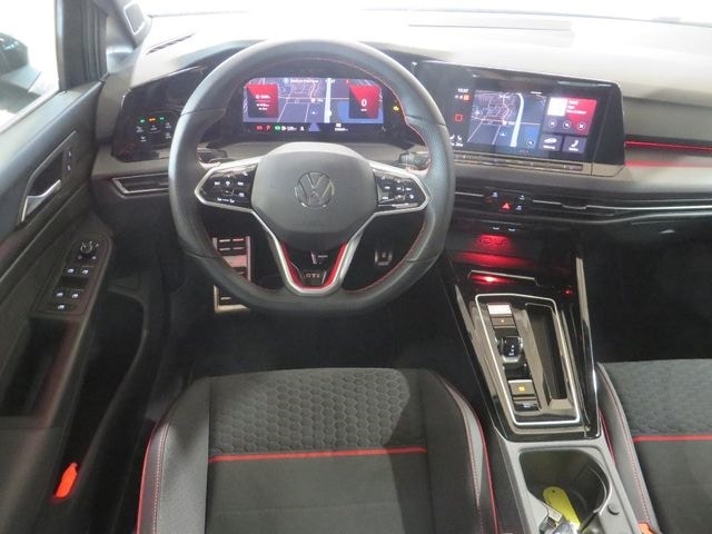 Volkswagen Golf 2.0 TSI DSG Golf VIII