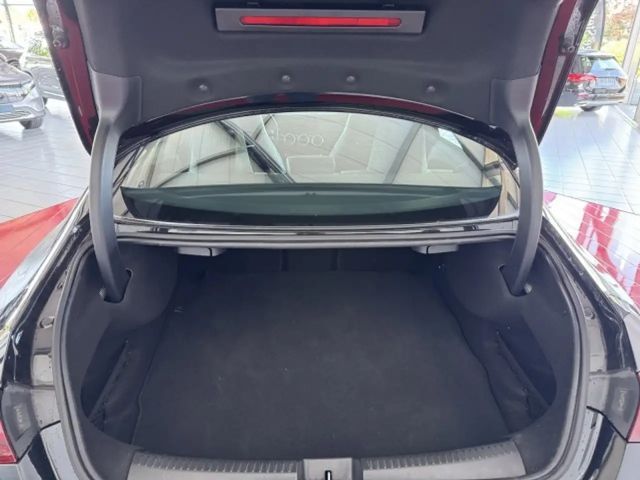 Mercedes-Benz CLA 200 AMG Line Coupé