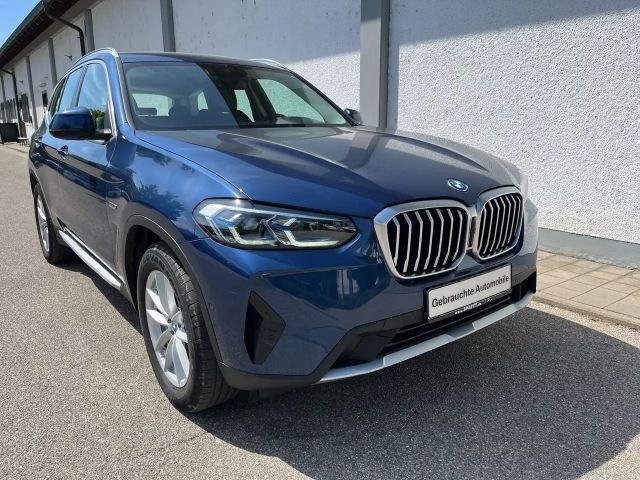 BMW X3 xDrive30e