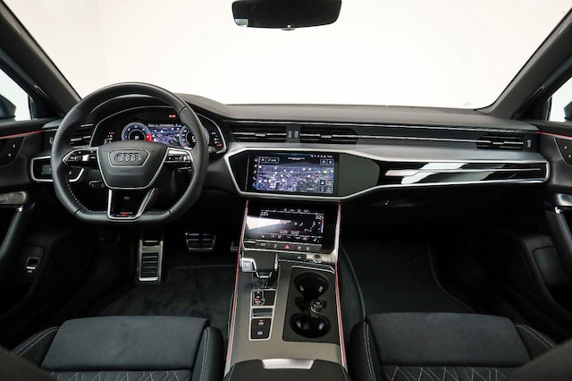 Audi S6 Avant Quattro