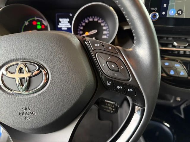 Toyota C-HR Hybride Team D