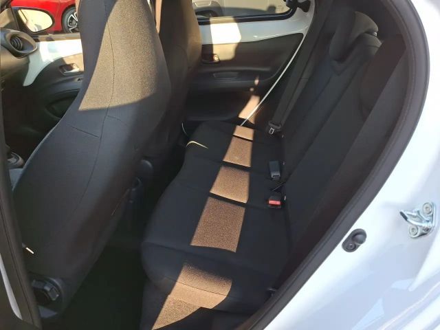 Toyota Aygo X 1.0 VVT-i Play VVT-i