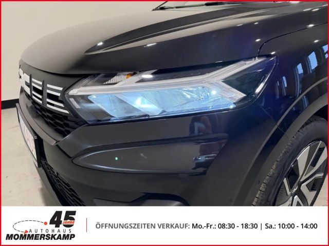 Dacia Sandero III Expression Automatik+Rückfahrkam.+Navi+Klimaau
