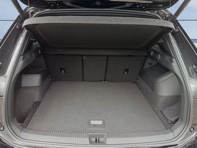 Volkswagen Tiguan 1.5 eTSI DSG R-Line