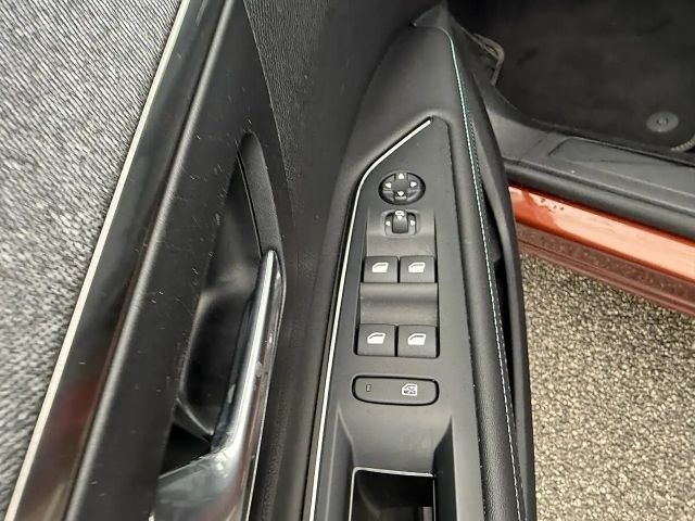 Peugeot 5008 Allure Pack EAT8 PureTech