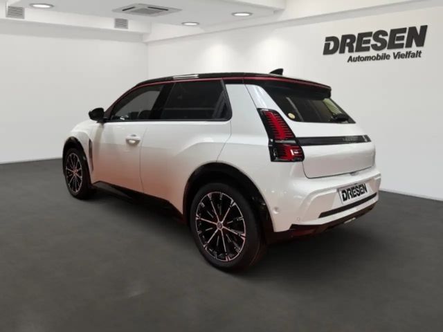 Renault 5 E-Tech Iconic