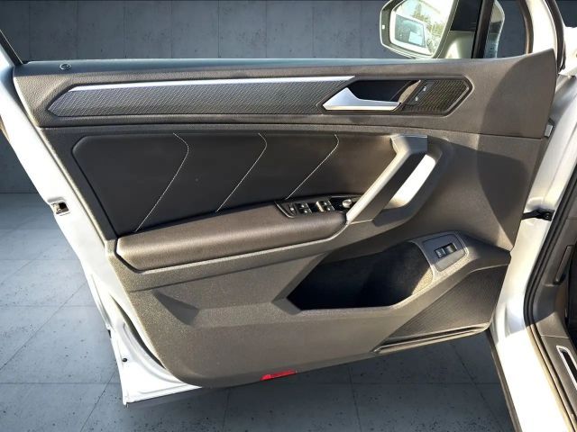 Volkswagen Tiguan 2.0 TDI DSG R-Line