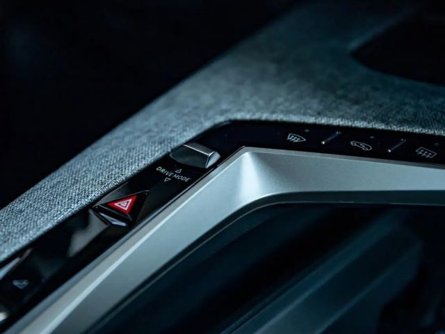 Peugeot 3008 MHEV I 136 PK AT I Pano dak I 360° Camera I Nav...