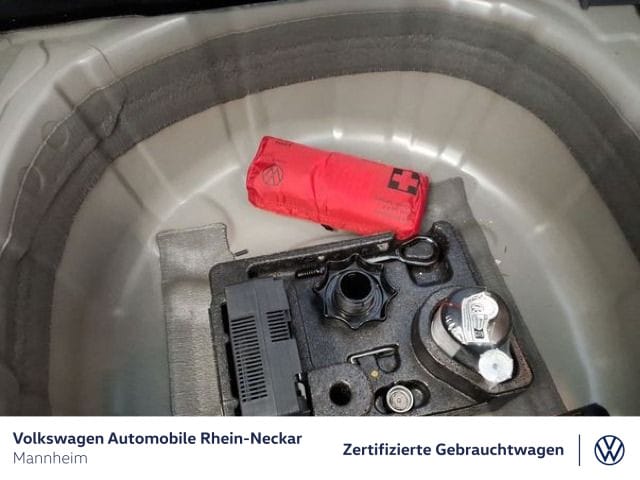 Volkswagen T-Cross 1.0 TSI DSG R-Line