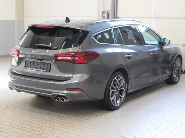 Ford Focus ST Line Wagon