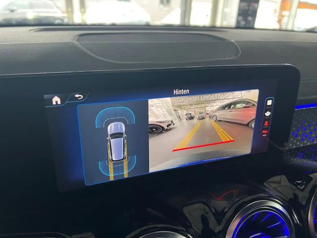 Mercedes-Benz EQB 300 4MATIC AMG Line