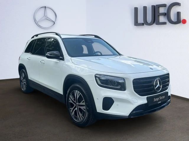 Mercedes-Benz GLB 220 4MATIC Progressive