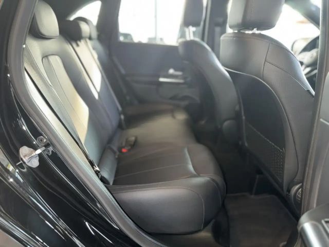 Mercedes-Benz B 200 Progressive