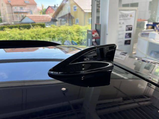 Renault Espace E-Tech Hybrid Iconic