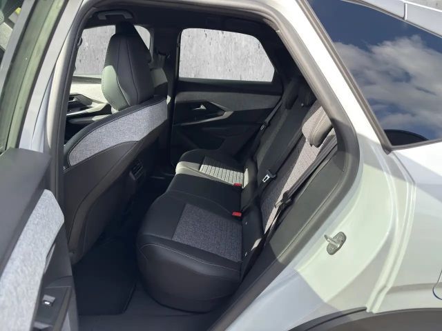 Peugeot E-3008 Allure Pack