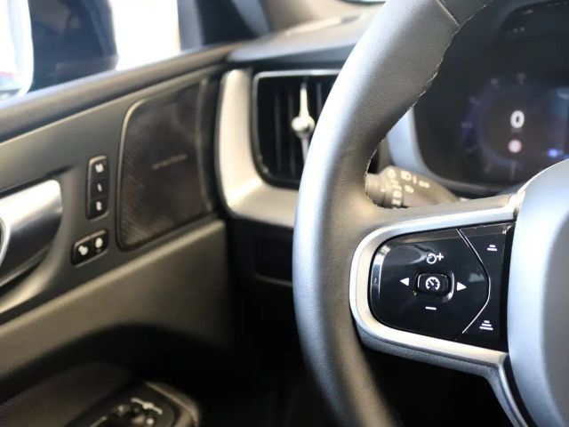 Volvo XC60 AWD Dark Plus Recharge