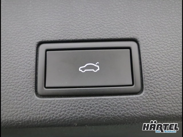 Volkswagen Golf 1.5 eTSI DSG Style Variant