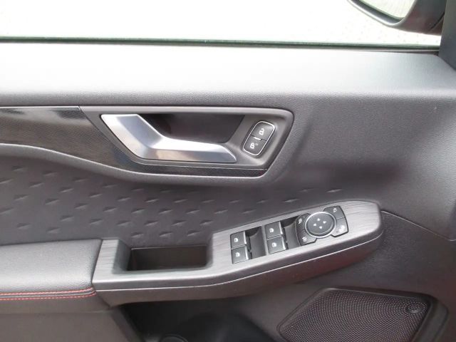 Ford Kuga ST Line X