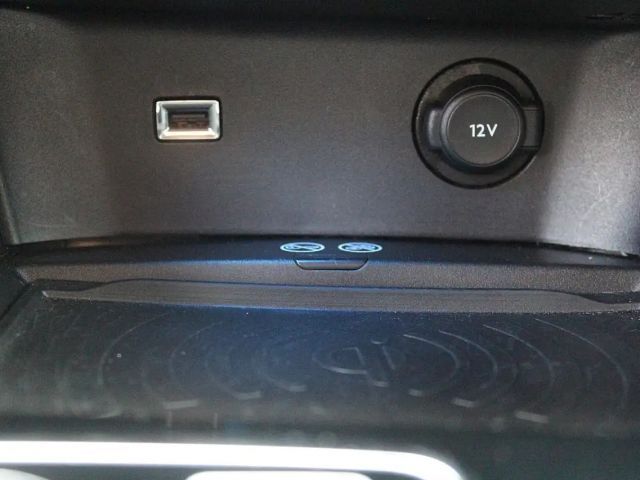 Peugeot 3008 ACC Virtueller Cockpit  LED