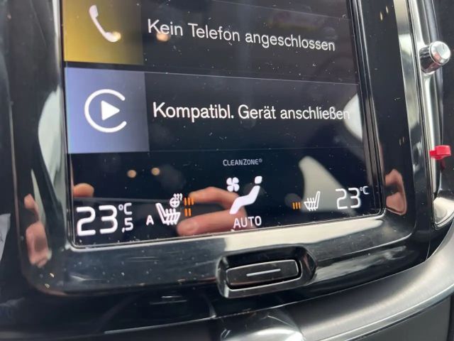 Volvo XC60 AWD Geartronic Momentum