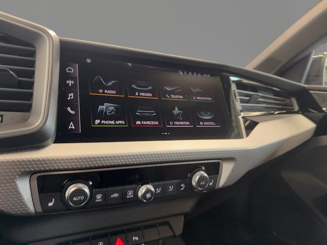 Audi A1 25 TFSI S-Line S-Tronic Sportback