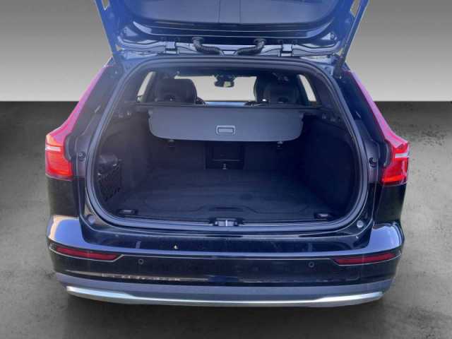 Volvo V60 Cross Country AWD Plus
