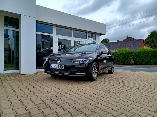 Volkswagen Golf Life Variant