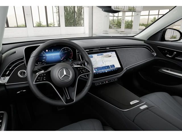 Mercedes-Benz E 220 4MATIC E 220 d Sedan