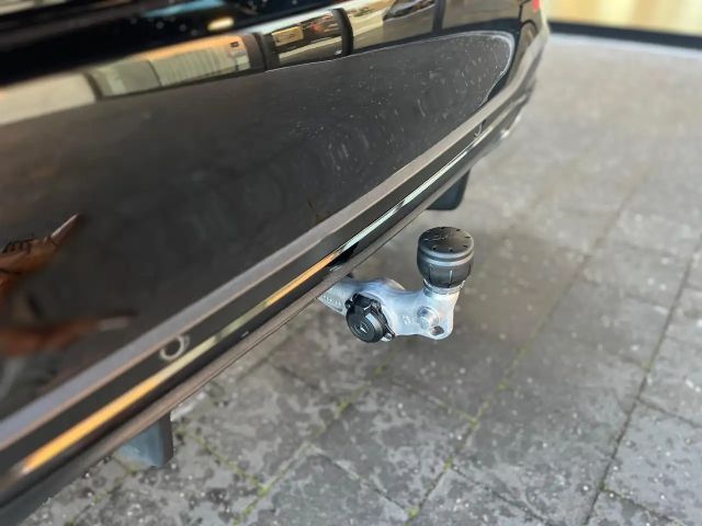 Mercedes-Benz GLC 200 4MATIC AMG Line