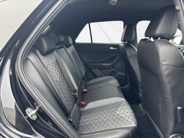 Volkswagen T-Roc 1.5 TSI DSG R-Line