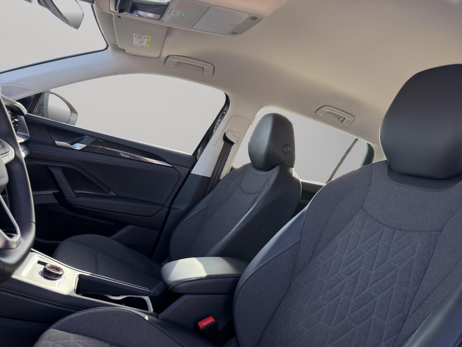 Volkswagen Tayron 1.5 TSI Life eHybrid