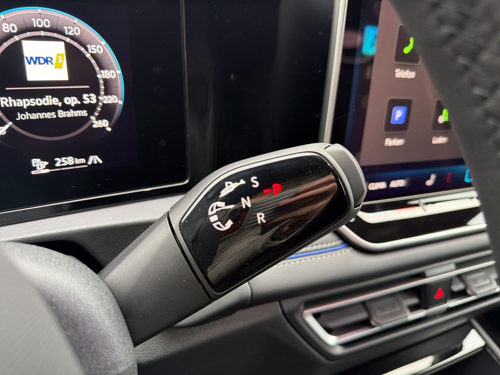 Volkswagen Tiguan R-Line eHybrid