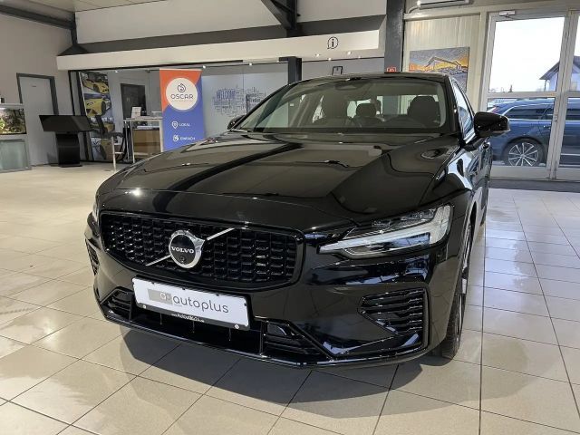 Volvo S60 AWD Dark Recharge Ultimate