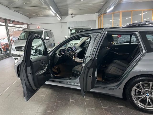 BMW 318 318d Touring