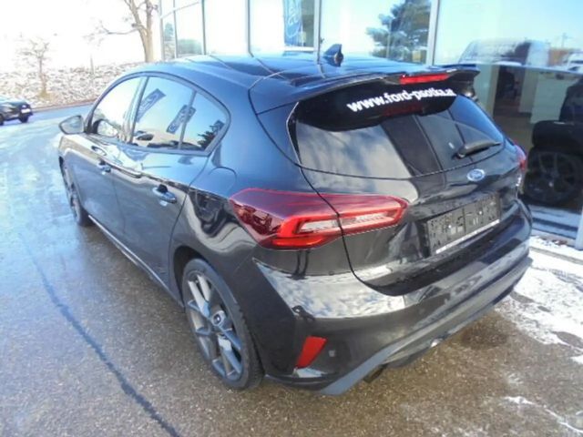 Ford Focus ST Line