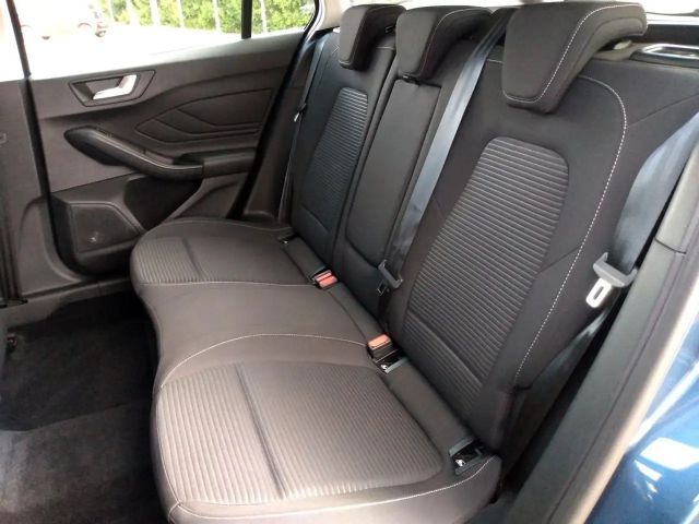 Ford Focus Titanium Wagon