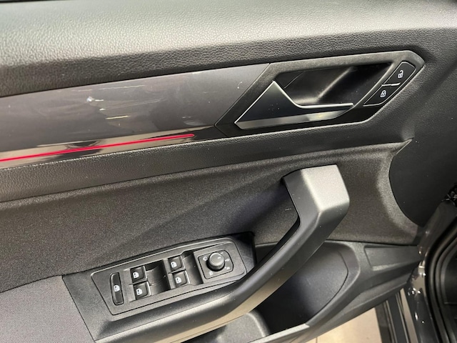 Volkswagen T-Roc 1.5 TSI DSG