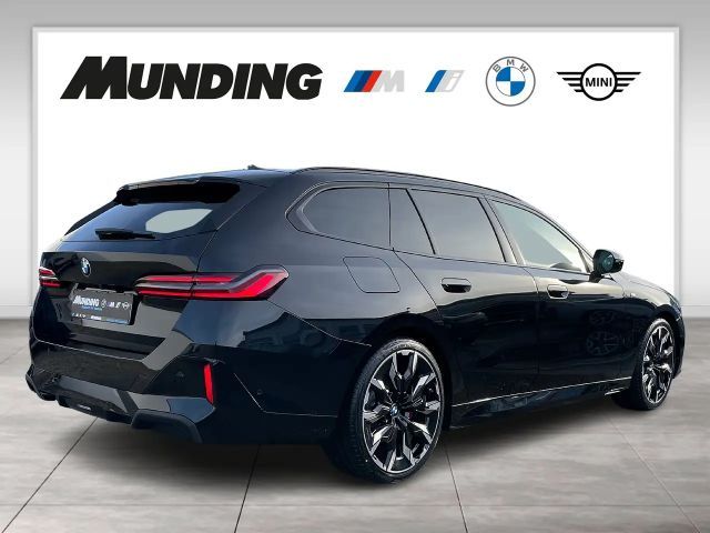 BMW 520 520d M-Sport Touring xDrive