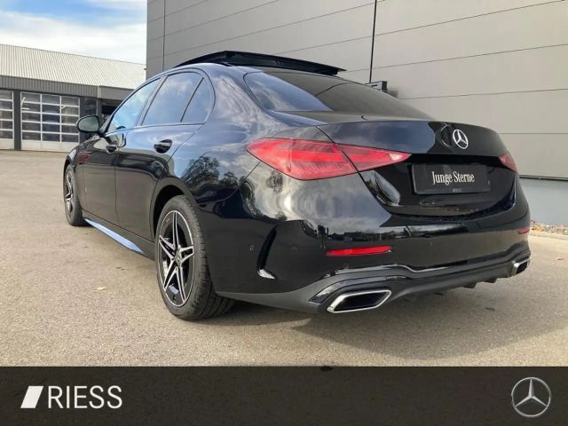 Mercedes-Benz C 200 AMG Line Sedan