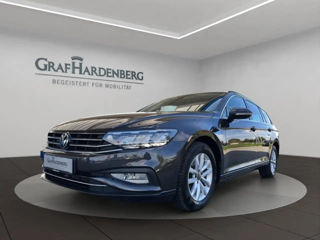 Volkswagen Passat 1.5 TSI Business DSG Variant