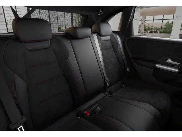 Mercedes-Benz B 200 AMG Line Limousine Lang