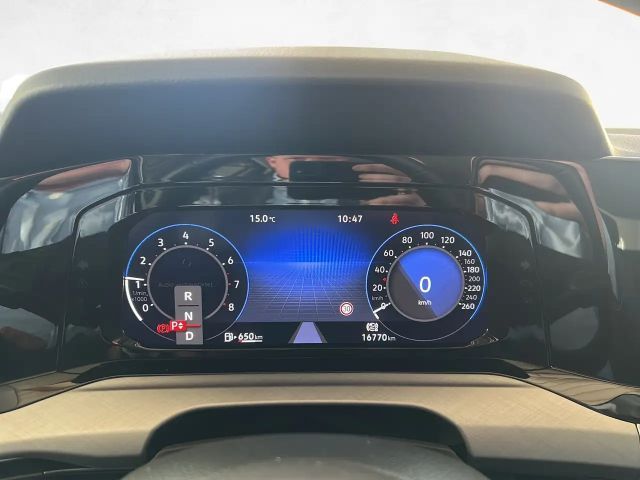 Volkswagen Golf 1.5 eTSI DSG Life Variant