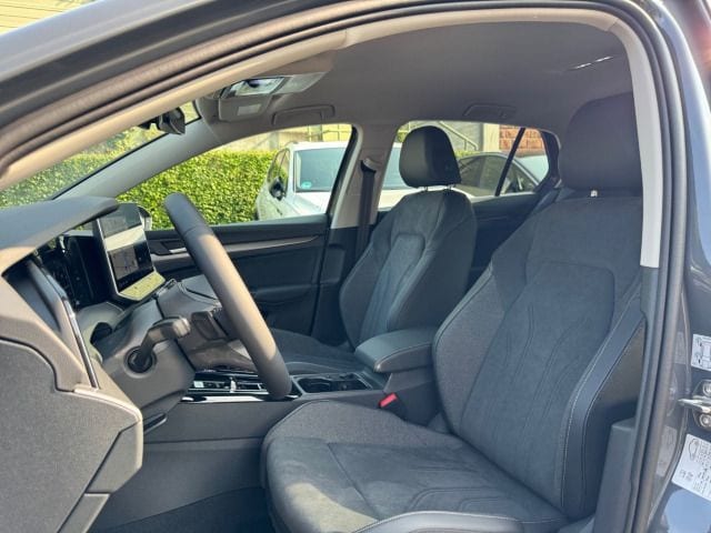 Volkswagen Golf Style eHybrid