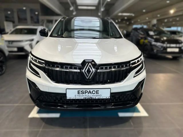 Renault Espace E-Tech Hybrid Iconic